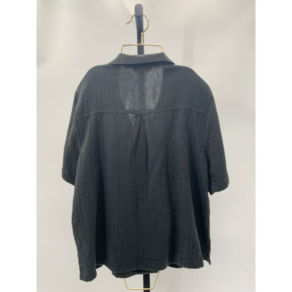Quince Cotton Gauze Black Button-Up Top - Picture 2 of 10